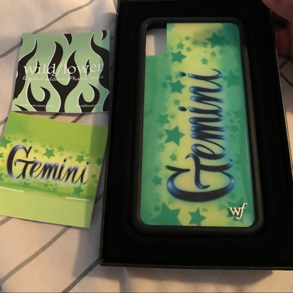 NEW ZODIAC Wildflower iPhone XS Max Case